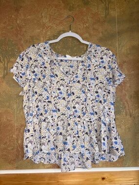 GAP ~ White Printed Peplum Blouse